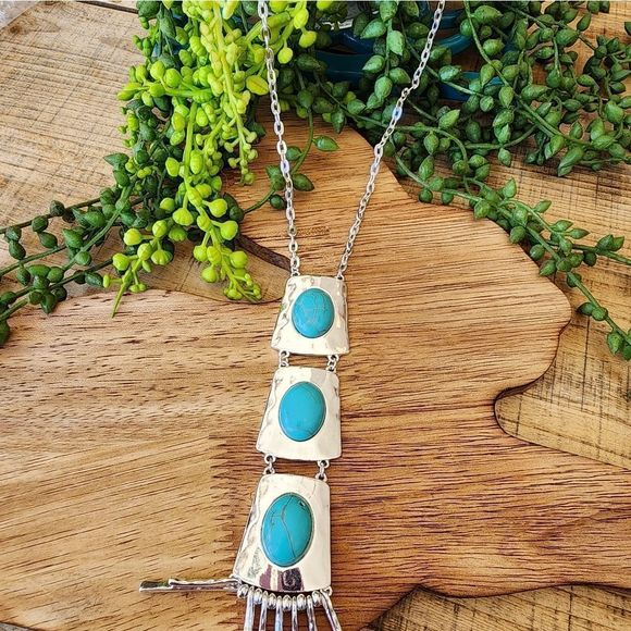 Style and Co three stone highlight turquoise and silver long necklace NWT - Picture 3 of 6